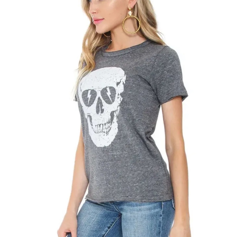 CHASER LIGHTNING SKULL GRAPHIC TEE